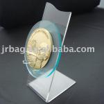 Clear plastic acrylic display stand for badge JRGE011