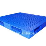 plastic pallet