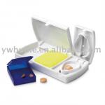 Plastic Pill Box with Cutter HH-108